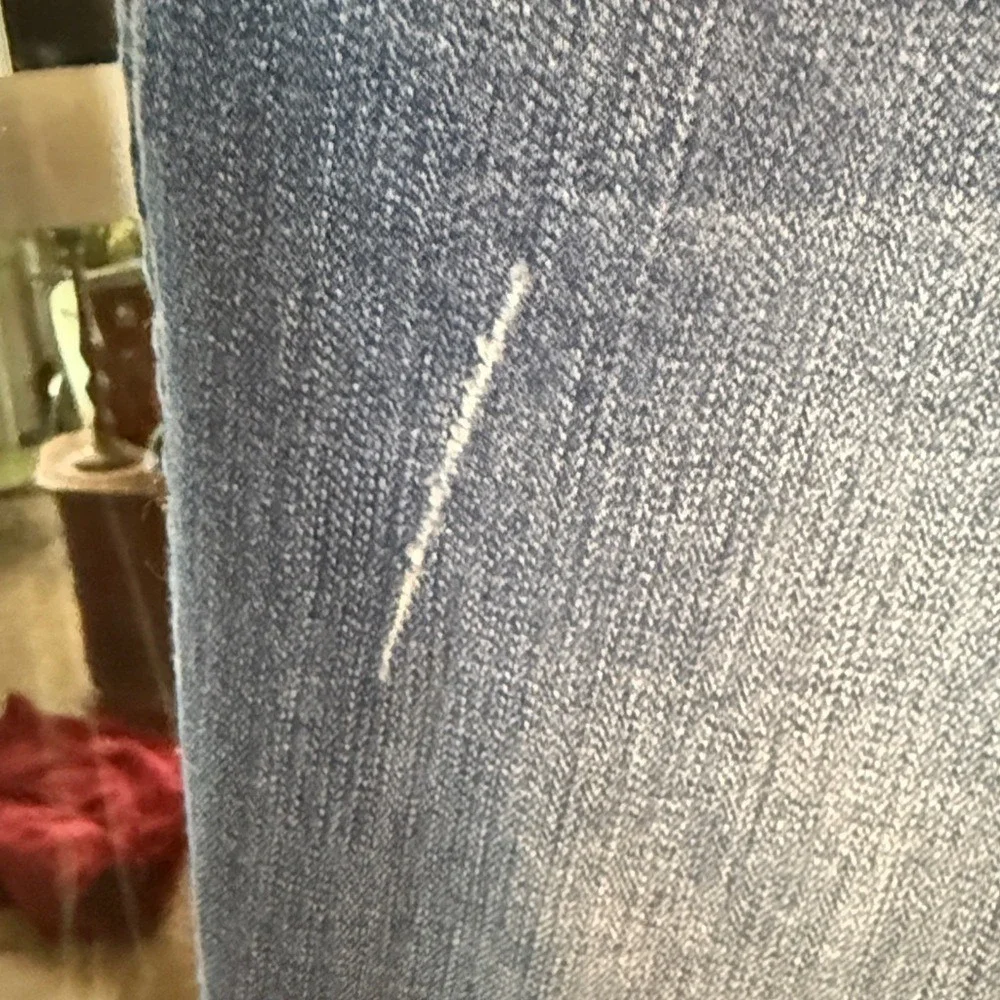 Kut from the Kloth Women 6L High Rise Skinny Jean Medium Wash Distressed Raw Hem